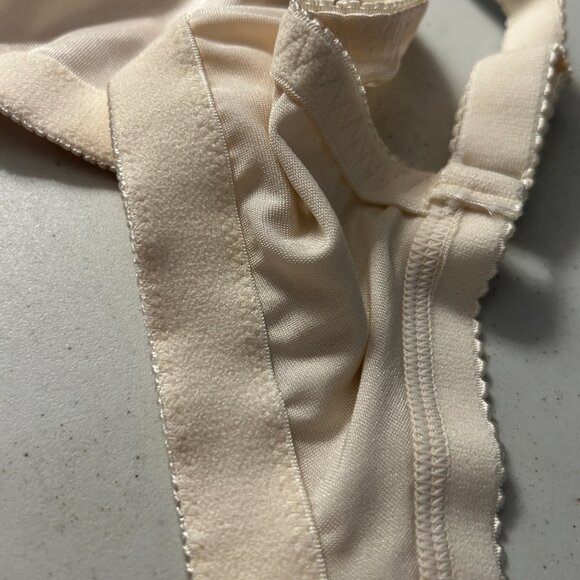 WARNER'S SOFT WIRELESS COMFORT WITH STRETCH BRA SIZE 42C - NEW!!!! - Picture 10 of 12